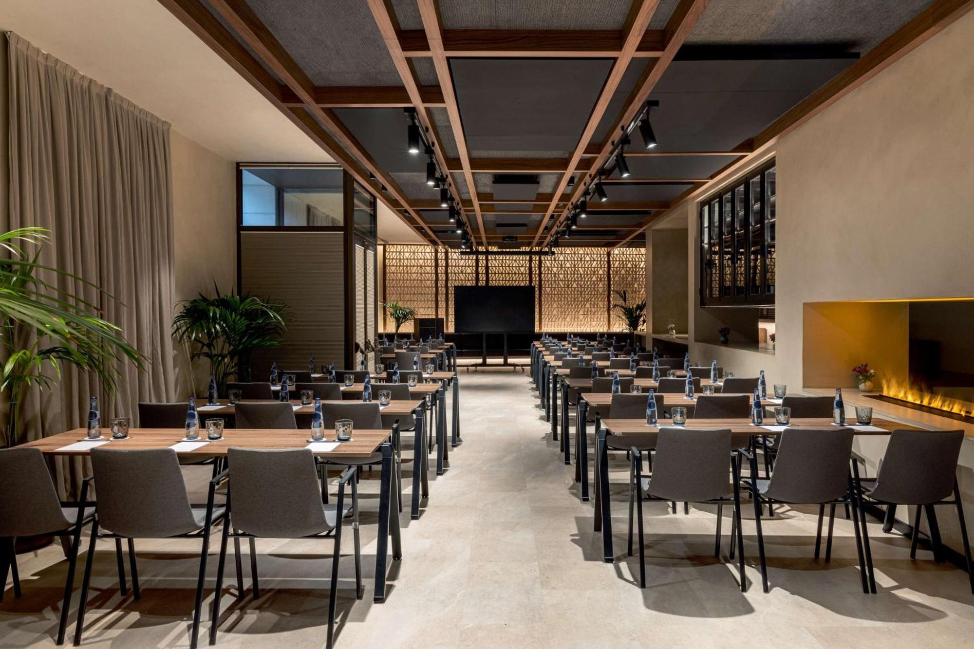 塞维利亚马格达莱纳广场丽笙精选酒店 外观 照片